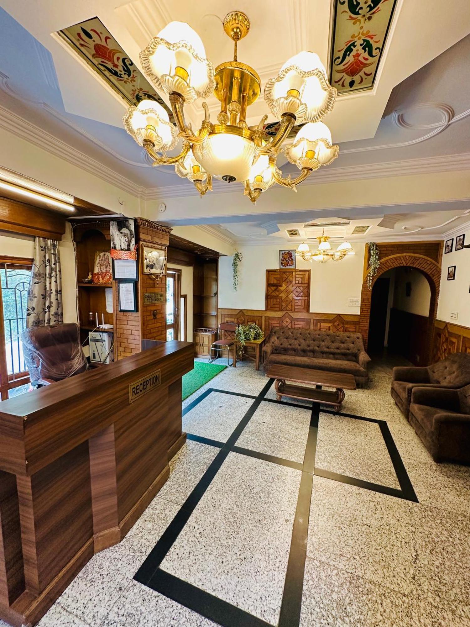 Hotel Avalanche Shimla Extérieur photo